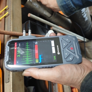 智能型超聲波測厚儀使用現(xiàn)場